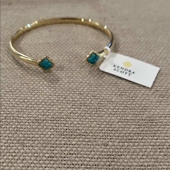 Kendra Scott Mallory Gold Cuff Bracelet In Variegated Turquoise Magnesite/NWT - Picture 4 of 8